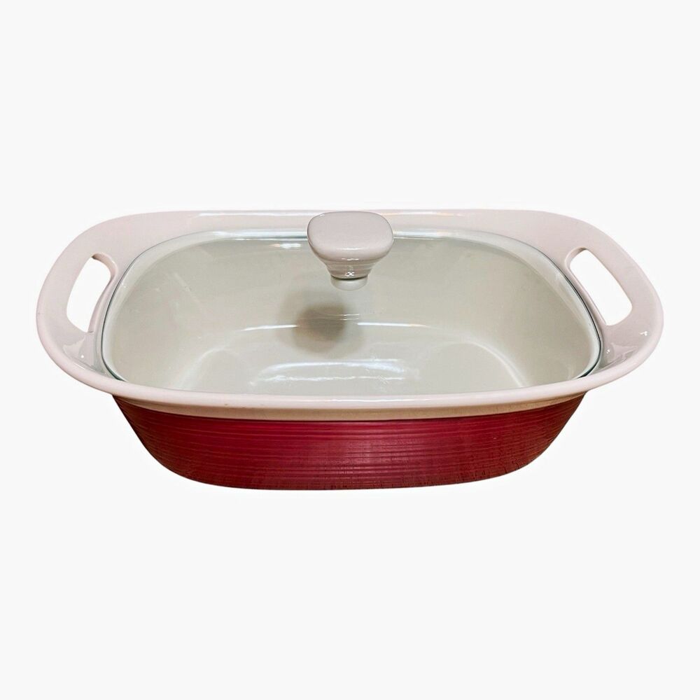 CorningWare Etch 2.5 qt/2.3 L Stoneware Rectangular Casserole w/ Lid Red